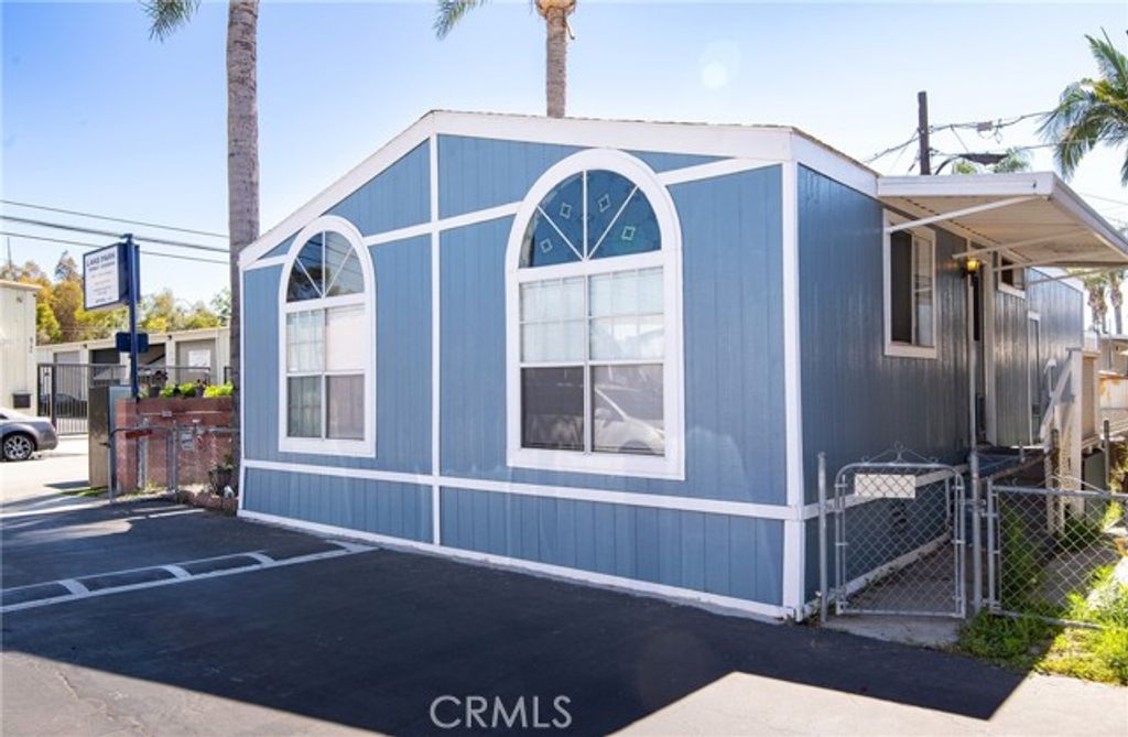 8811 Park Street 85, Bellflower, CA 90706