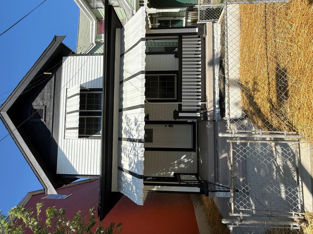 1721 Russell Street, Covington, KY 41011