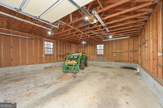 437 SE Cooper Lake Road SE, Mableton, GA 30126