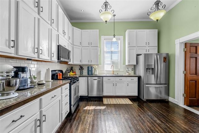 636 Cleveland St Street, Lake Charles, LA 70601