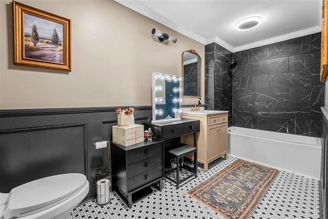 636 Cleveland St Street, Lake Charles, LA 70601