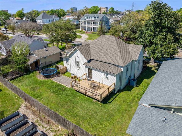 636 Cleveland St Street, Lake Charles, LA 70601