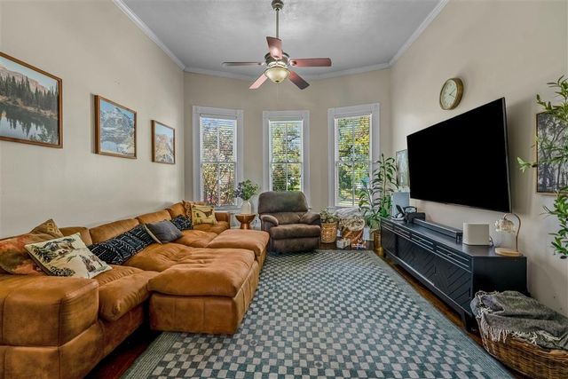 636 Cleveland St Street, Lake Charles, LA 70601