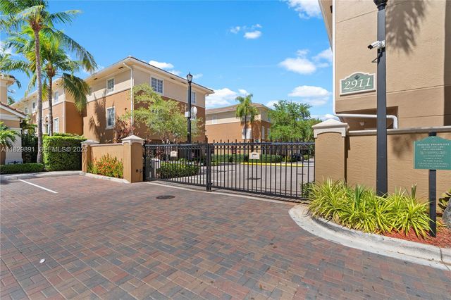 2811 NE 185th Street 804, Aventura, FL 33180