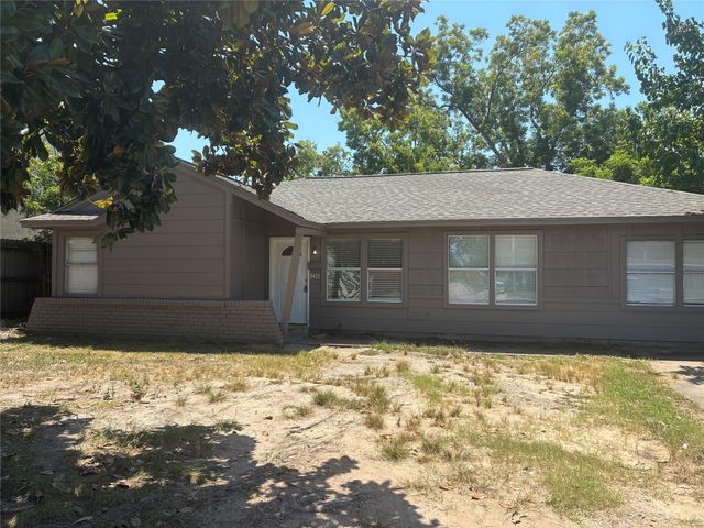 8423 Kempwood Drive, Houston, TX 77080