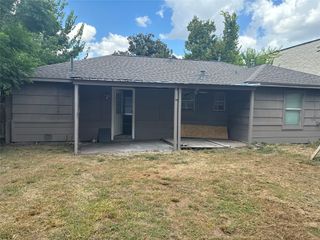 8423 Kempwood Drive, Houston, TX 77080