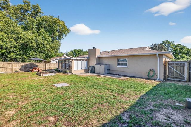 507 FIREWOOD AVENUE, Eustis, FL 32726