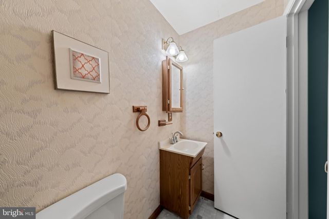 5614 HARDING AVE, Alexandria, VA 22311