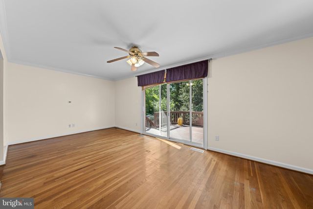 5614 HARDING AVE, Alexandria, VA 22311