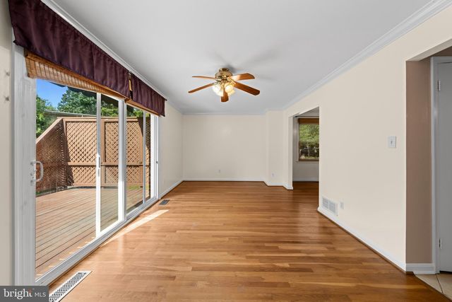 5614 HARDING AVE, Alexandria, VA 22311