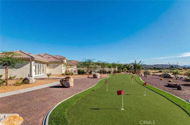 7466 Via Real Lane, Yucca Valley, CA 92284