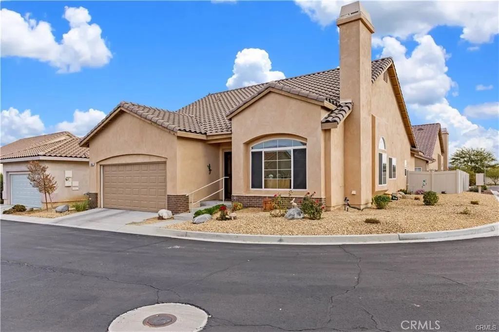 7466 Via Real Lane, Yucca Valley, CA 92284