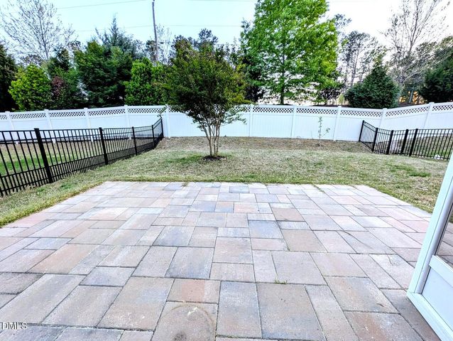 2969 Thirlestane Drive, Apex, NC 27502