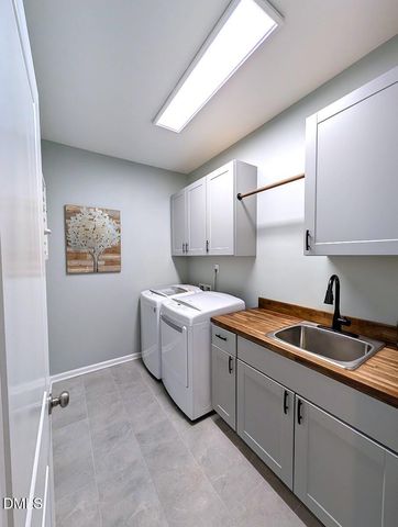 2969 Thirlestane Drive, Apex, NC 27502