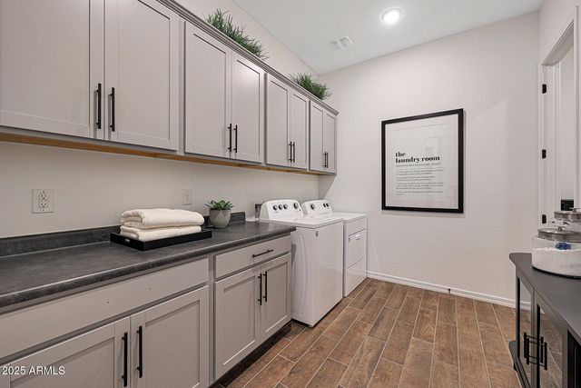 34358 N Timberlake Manor, San Tan Valley, AZ 85144