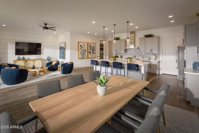 34358 N Timberlake Manor, San Tan Valley, AZ 85144