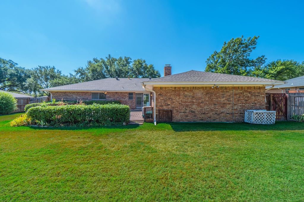 141 Villa Park Drive, Highland Village, TX 75077 — photo 4