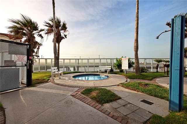 14721 Whitecap Blvd 395, Corpus Christi, TX 78418