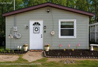 414 Raymerville Court, Eaton Rapids, MI 48827