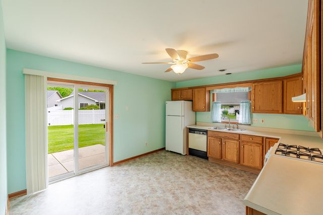 3643 Sandalwood Court, Highland, IN 46322