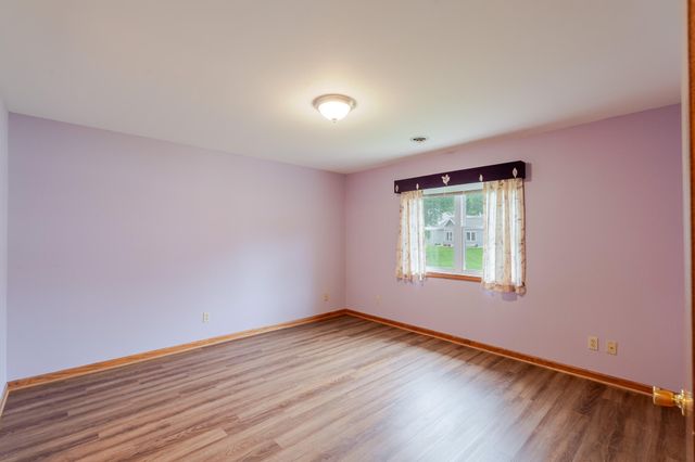 3643 Sandalwood Court, Highland, IN 46322