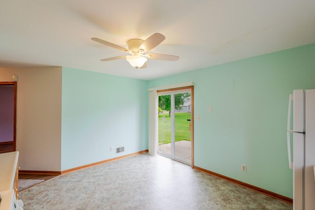 3643 Sandalwood Court, Highland, IN 46322