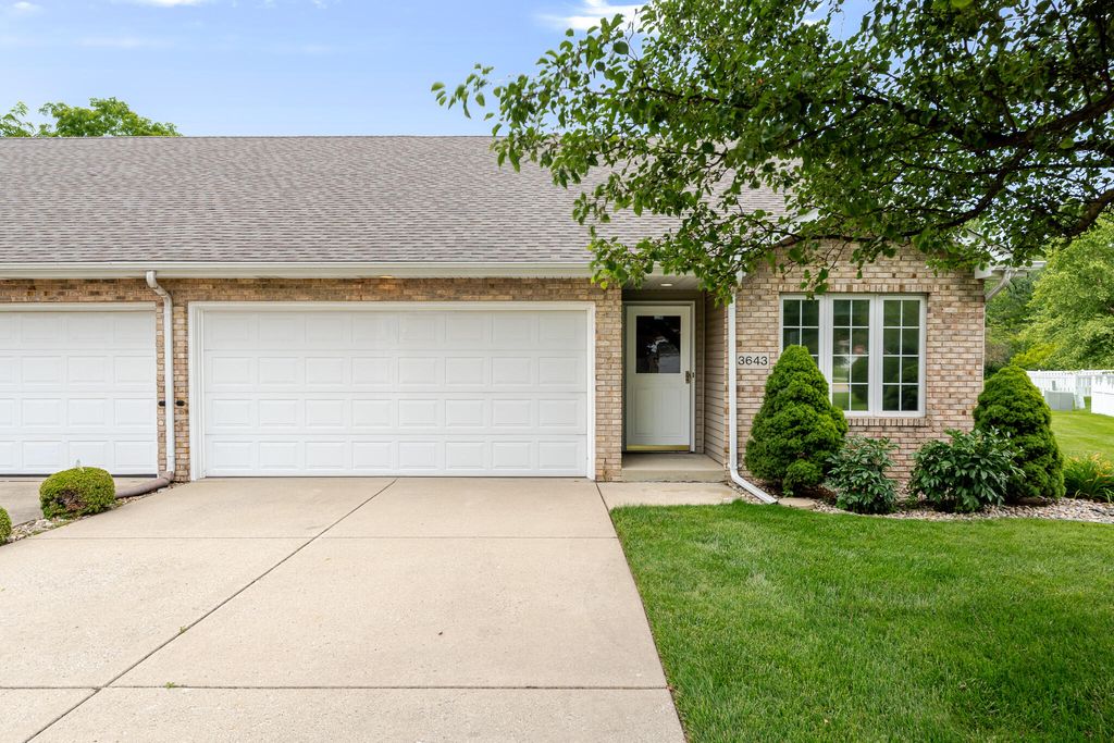 3643 Sandalwood Court, Highland, IN 46322