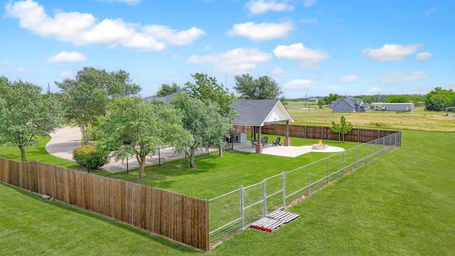 4729 Fm 744, Corsicana, TX 75110