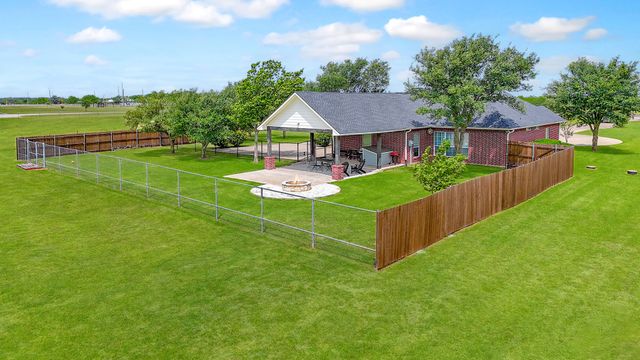 4729 Fm 744, Corsicana, TX 75110