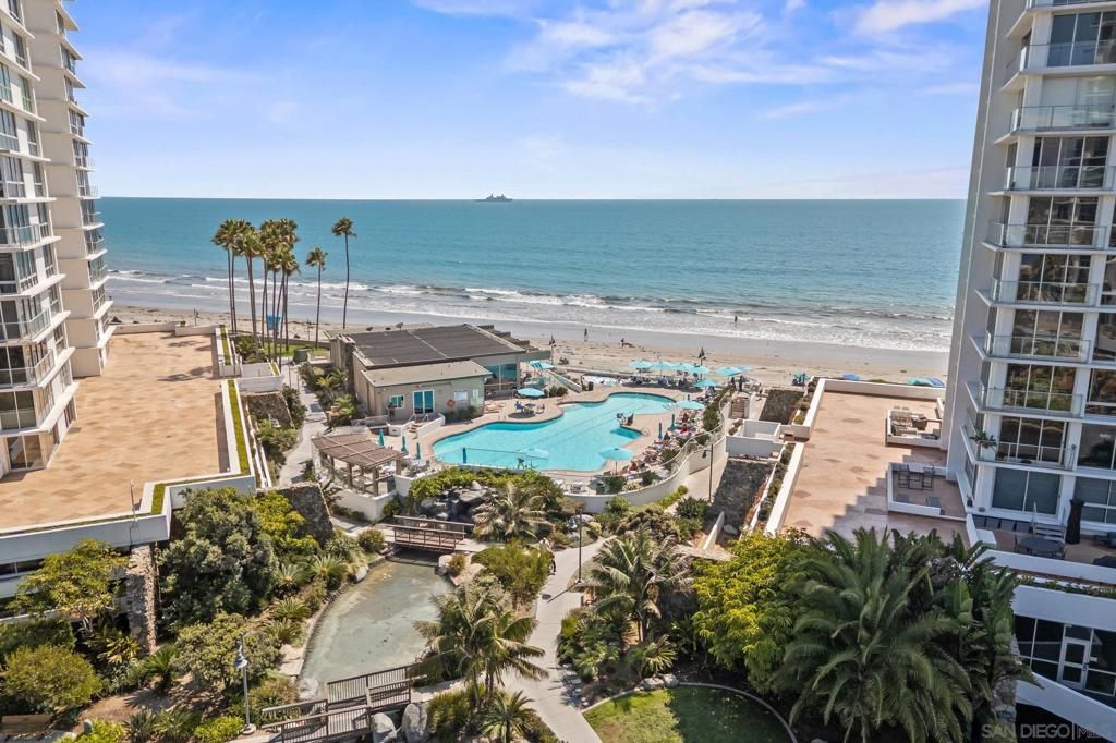 Image 26 of property listing at 1750 Avenida Del Mundo 309, Coronado, CA 92118