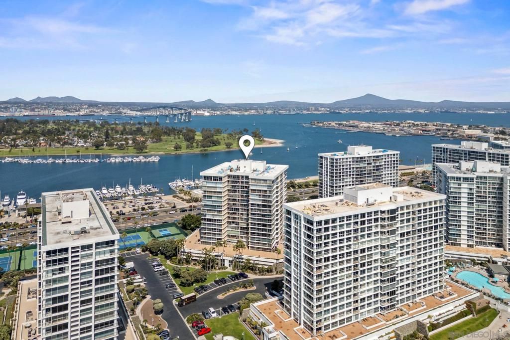 Image 33 of property listing at 1750 Avenida Del Mundo 309, Coronado, CA 92118