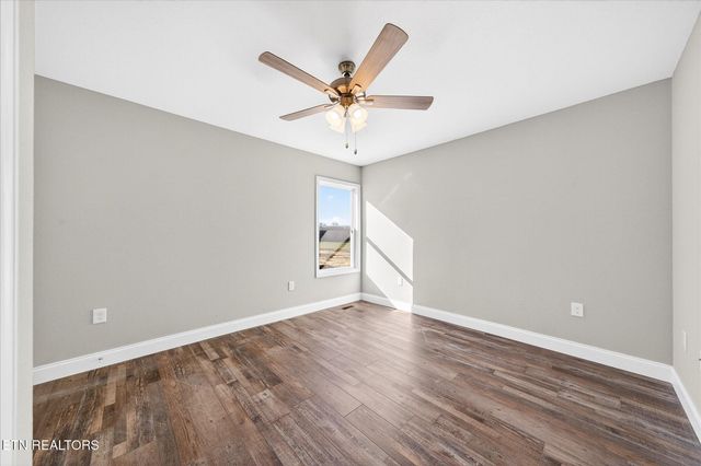 1311 Cook Rd, Crossville, TN 38555