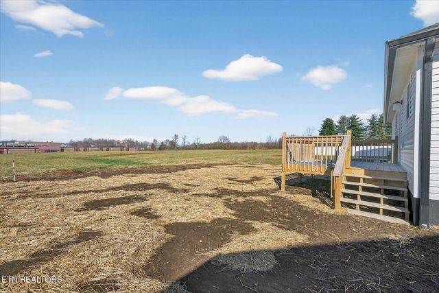 1311 Cook Rd, Crossville, TN 38555