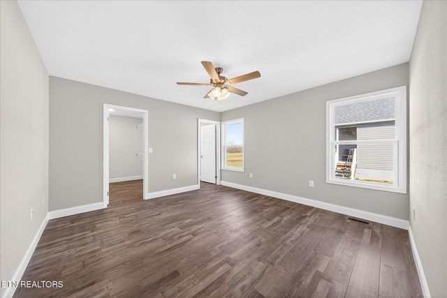 1311 Cook Rd, Crossville, TN 38555