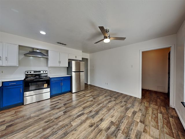 5106 Woodmeadow Drive, Garland, TX 75043