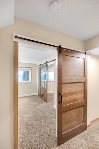 2186 Woodcrest Drive, Woodbury, MN 55129