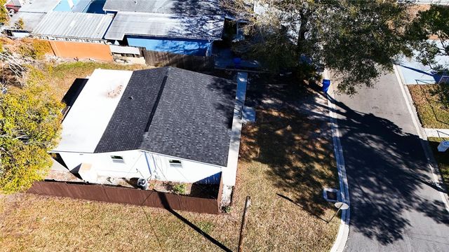 3925 W ROBSON STREET, Tampa, FL 33614