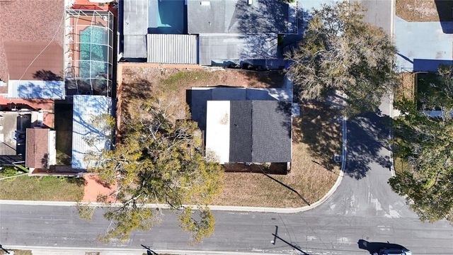 3925 W ROBSON STREET, Tampa, FL 33614