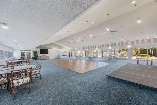 7979 SAILBOAT KEY BOULEVARD S 306, South Pasadena, FL 33707