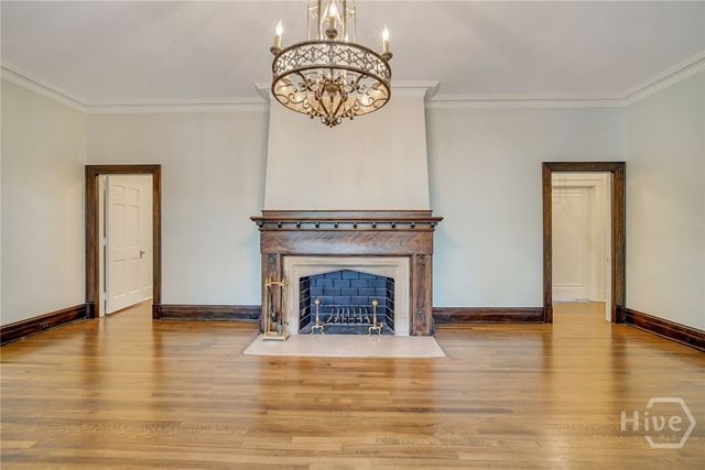 302 E 46th Street, Savannah, GA 31405