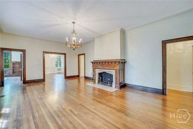 302 E 46th Street, Savannah, GA 31405
