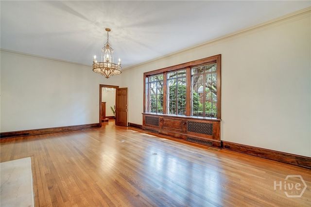 302 E 46th Street, Savannah, GA 31405