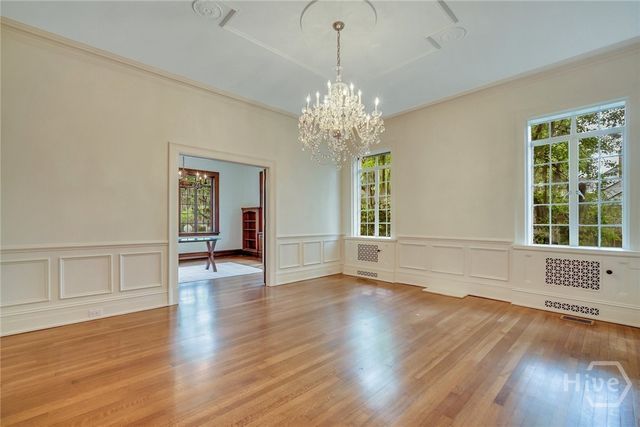302 E 46th Street, Savannah, GA 31405