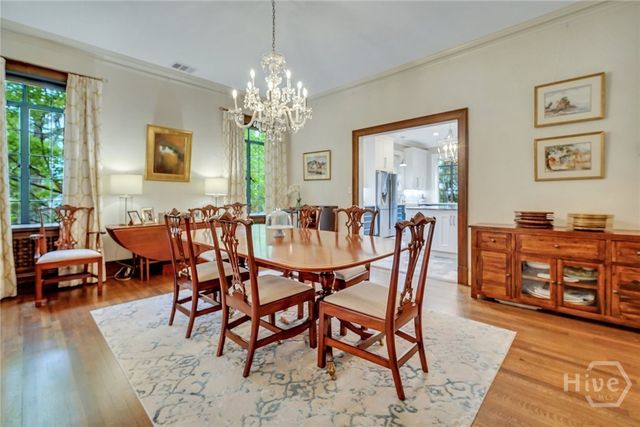 302 E 46th Street, Savannah, GA 31405