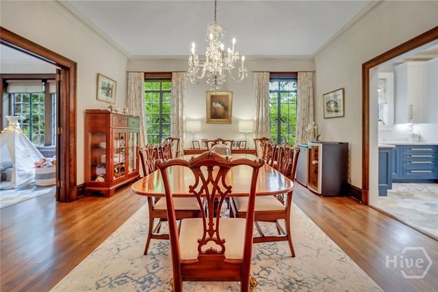 302 E 46th Street, Savannah, GA 31405