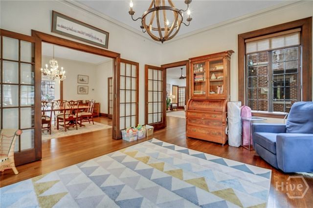 302 E 46th Street, Savannah, GA 31405