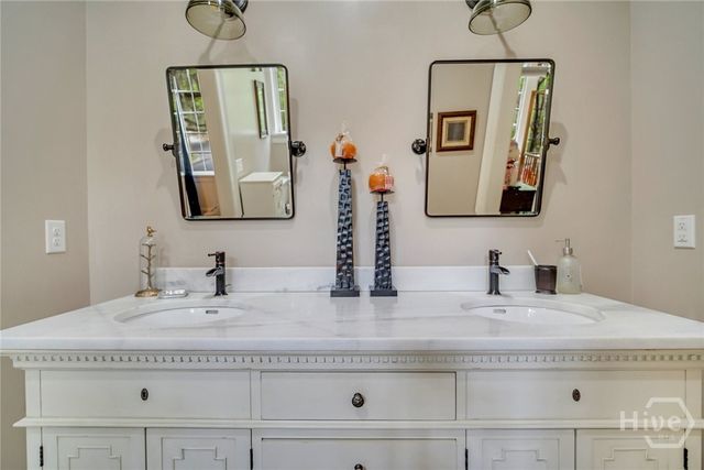 302 E 46th Street, Savannah, GA 31405