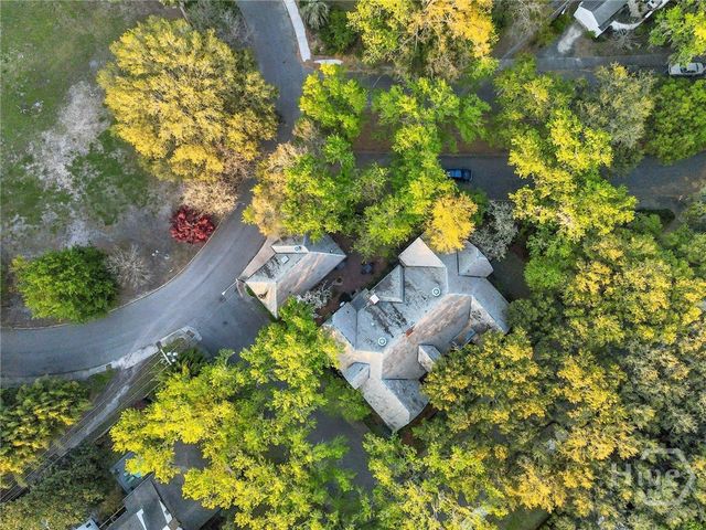 302 E 46th Street, Savannah, GA 31405