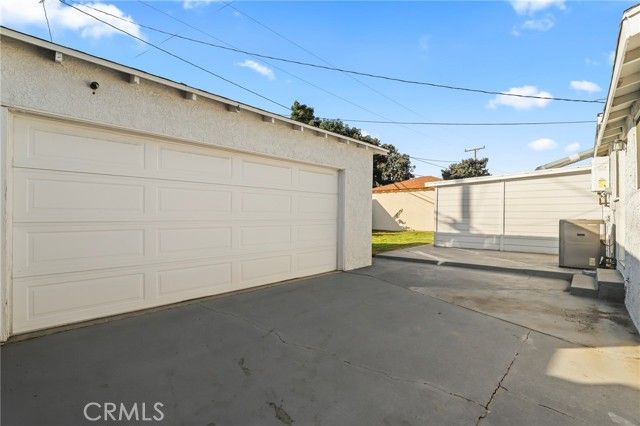 2673 Regway Avenue, Long Beach, CA 90810