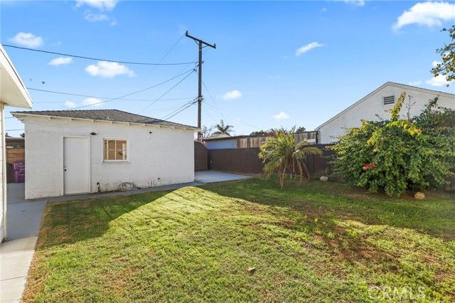 2673 Regway Avenue, Long Beach, CA 90810